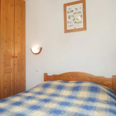 2 Pieces Avec Balcon, Wi-fi, Animaux Admis - Fr-1-182-39